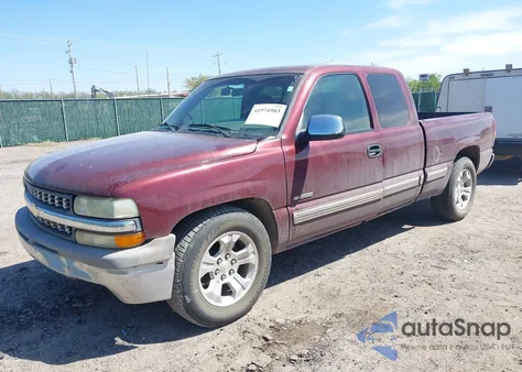 2002 Chevrolet Silverado 1500 Ls из США, поврежденный, VIN 2GCEC19VX21425833